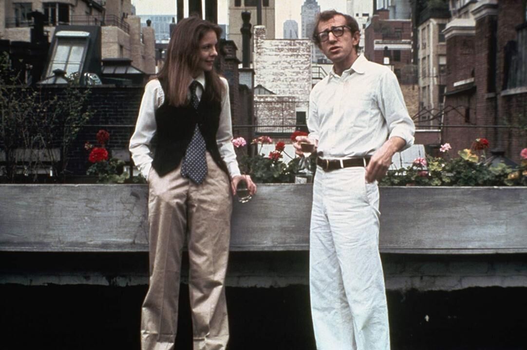 #34. Annie Hall (1977)